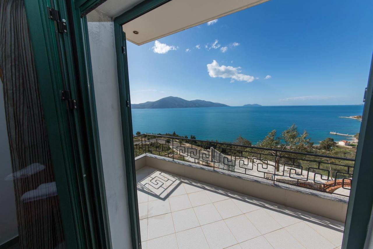 Hotel Artisti Vlorë Екстериор снимка